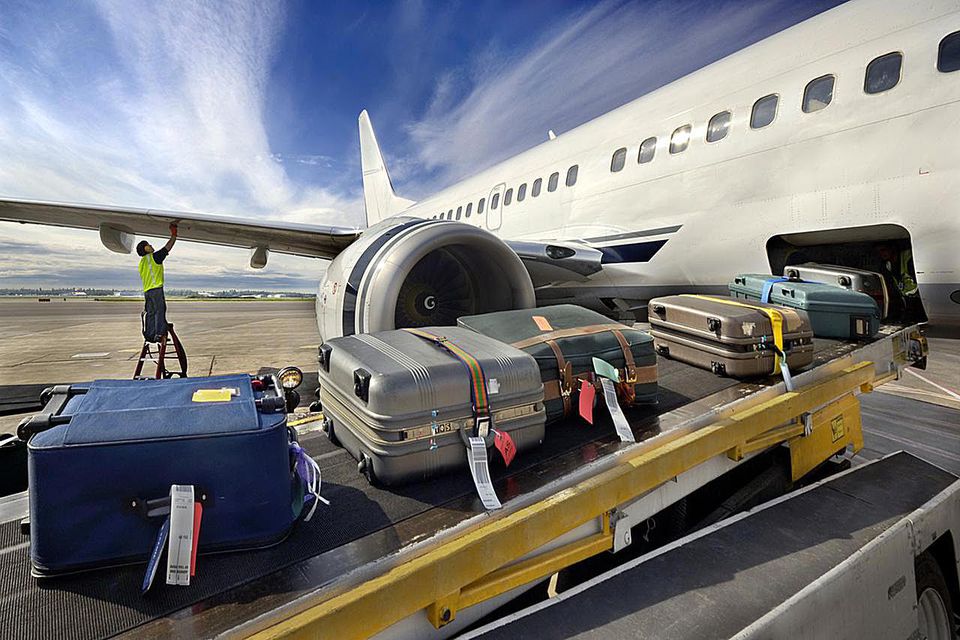 hành lý ký gửi lên máy bay